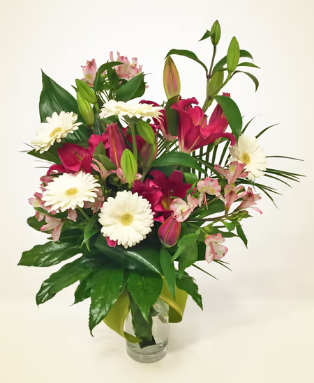 Bouquet funebre con lilium , gerbere , alstroemeria